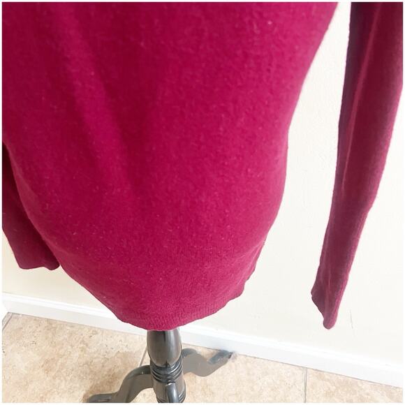 Sofia 100% Cashmere Sweater Burgundy Wine Long Sleeve Size Small Scoop Neck - Picture 8 of 9
